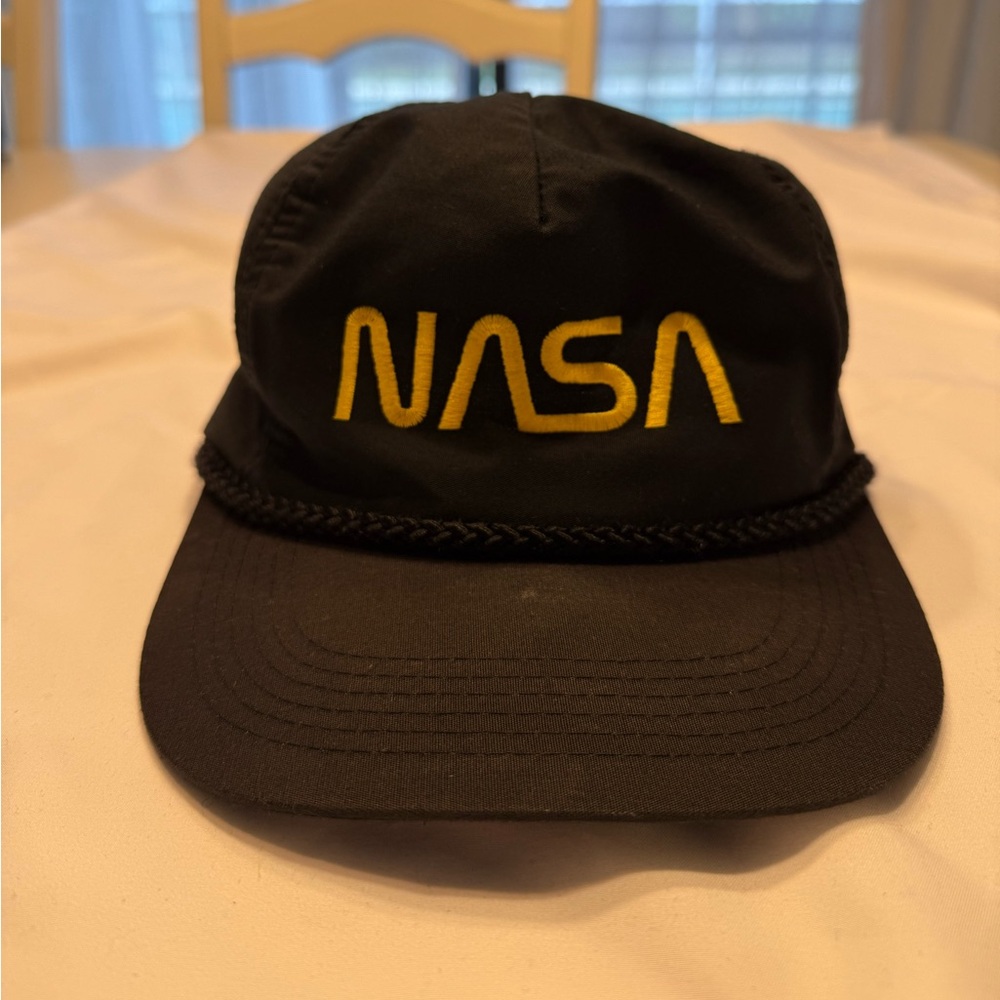 Vintage 80's NASA Space Rope Hat in Black and Gold Logo